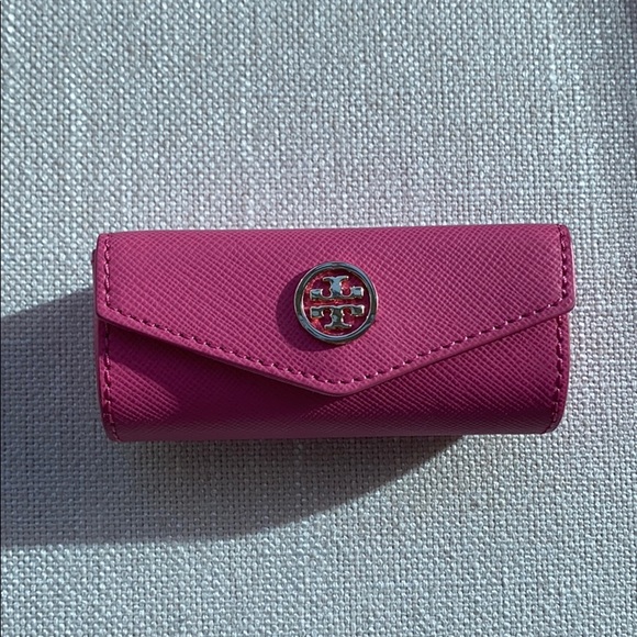 tory burch lipstick case